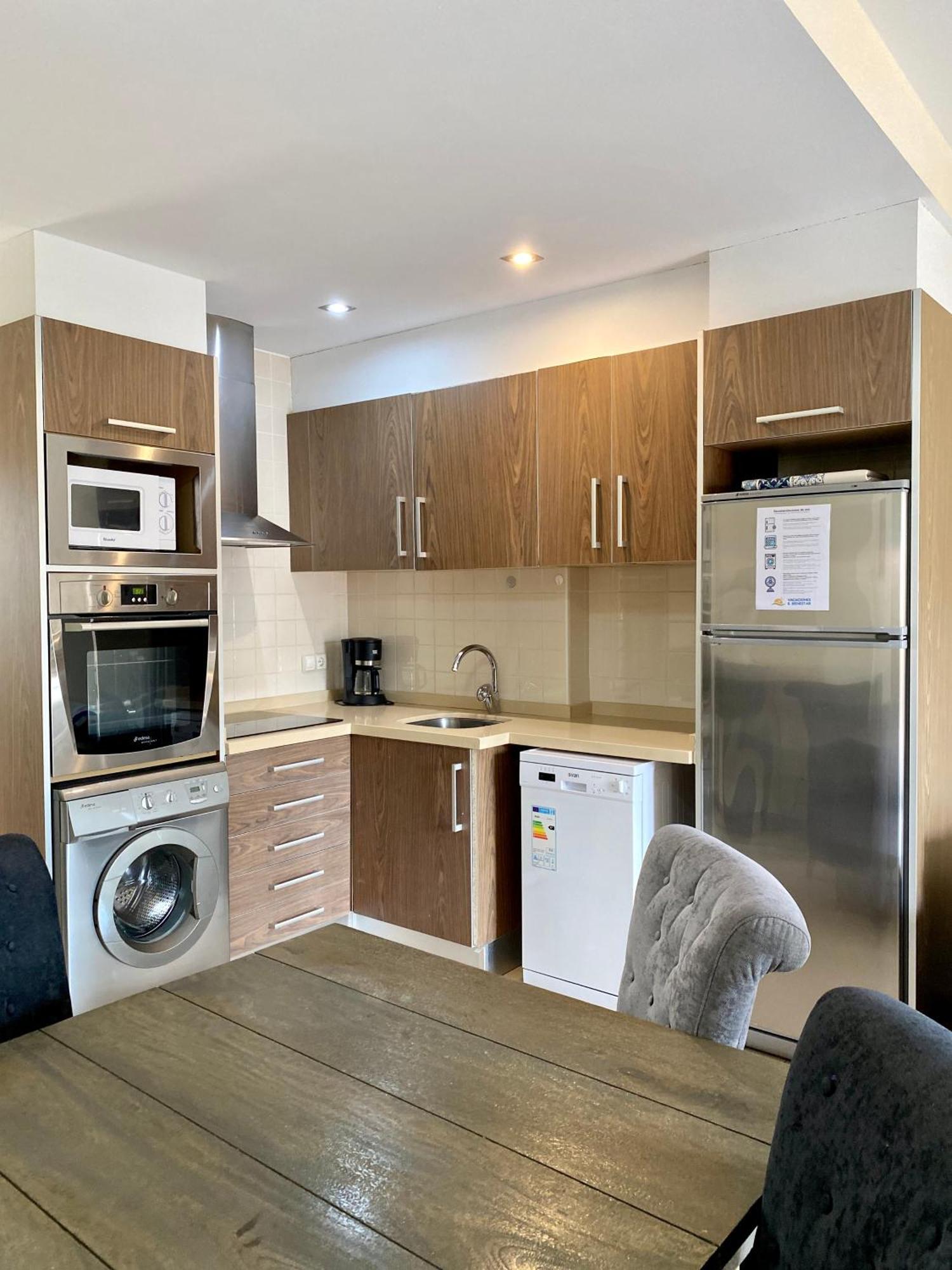 Apartamentos Carlton Vyb Dénia Esterno foto
