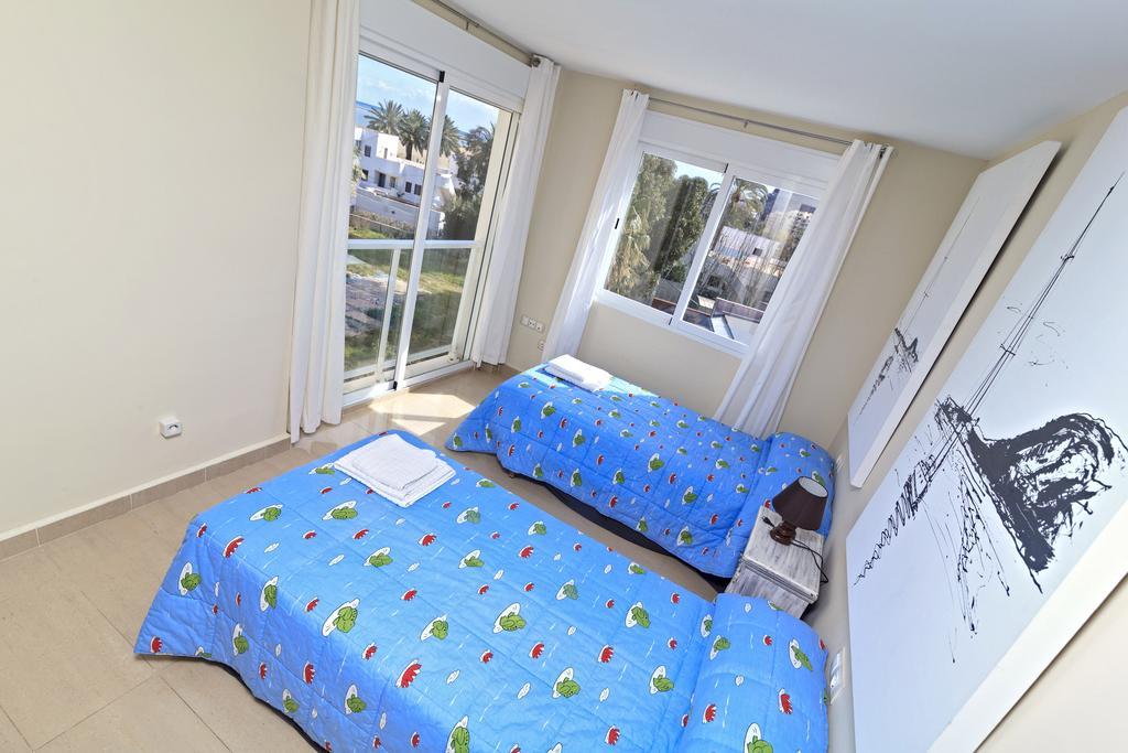 Apartamentos Carlton Vyb Dénia Esterno foto