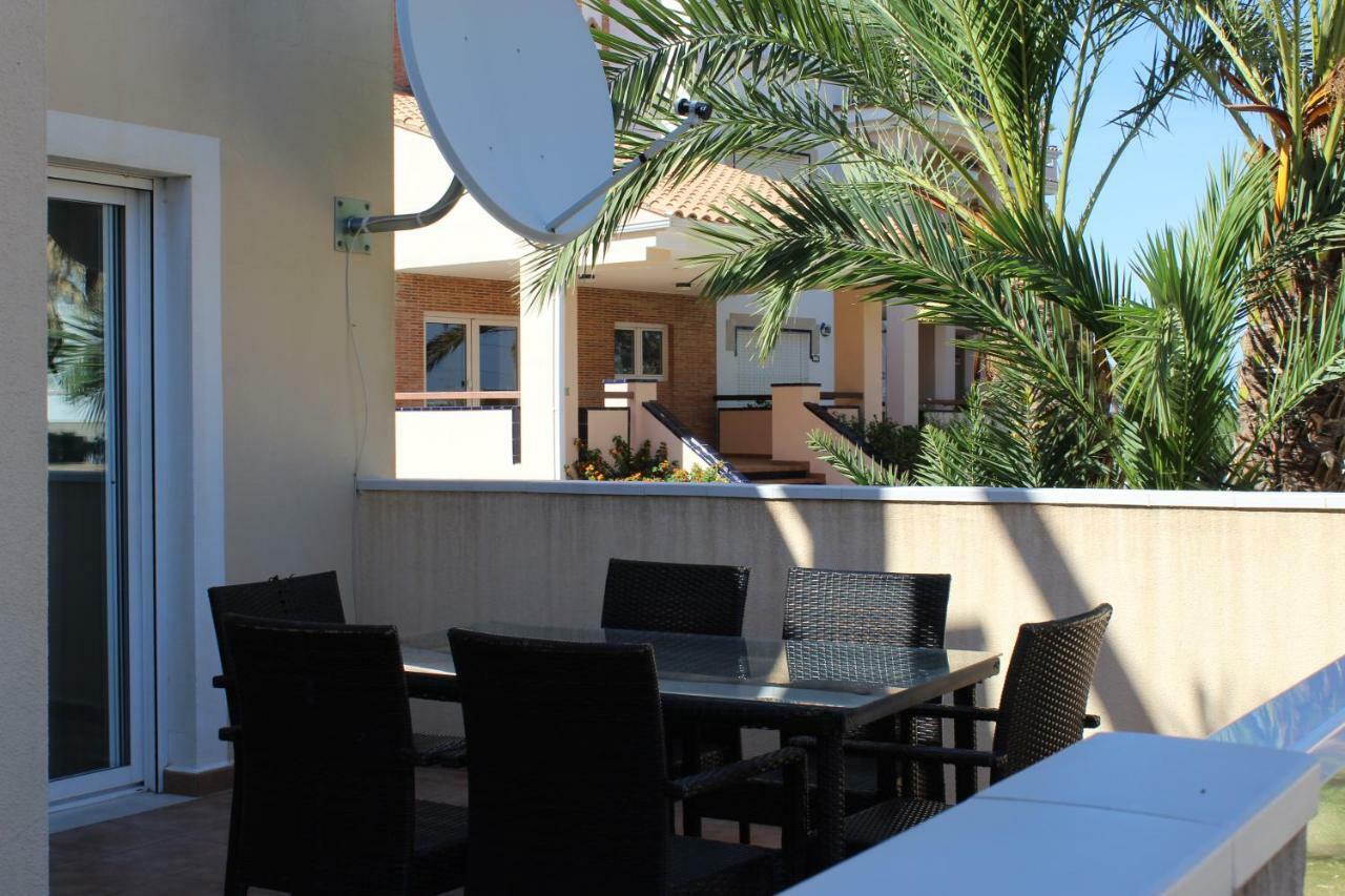 Apartamentos Carlton Vyb Dénia Esterno foto